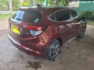 Honda Vezel 2015 SUV (Used)