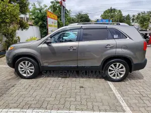 Kia Sorento 2012 SUV (Used)
