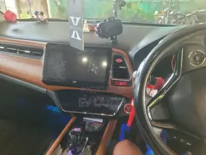 Honda Vezel 2015 SUV (Used)