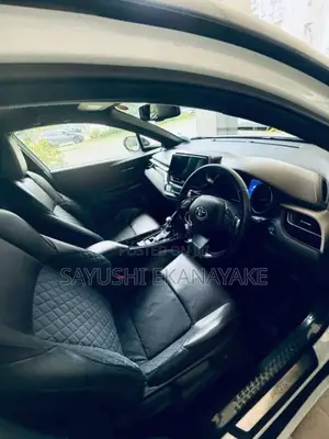 Toyota CHR 2017 SUV (Used)