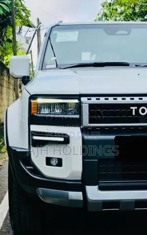 Toyota Land Cruiser Prado LC250 VX 2025 SUV Unregistered (Recondition)