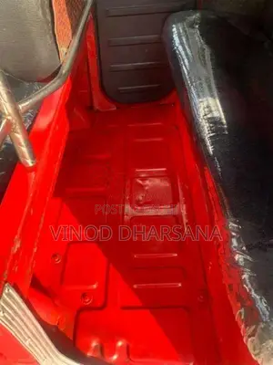 Bajaj 4 Stroke 2015 Three Wheel (Used)