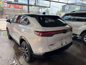 Honda Vezel Z Play 2024 SUV Unregistered (Recondition)