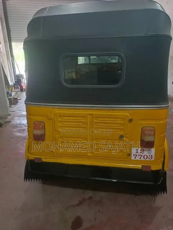 Bajaj RE 2 Stroke 1994 Three Wheel (Used)
