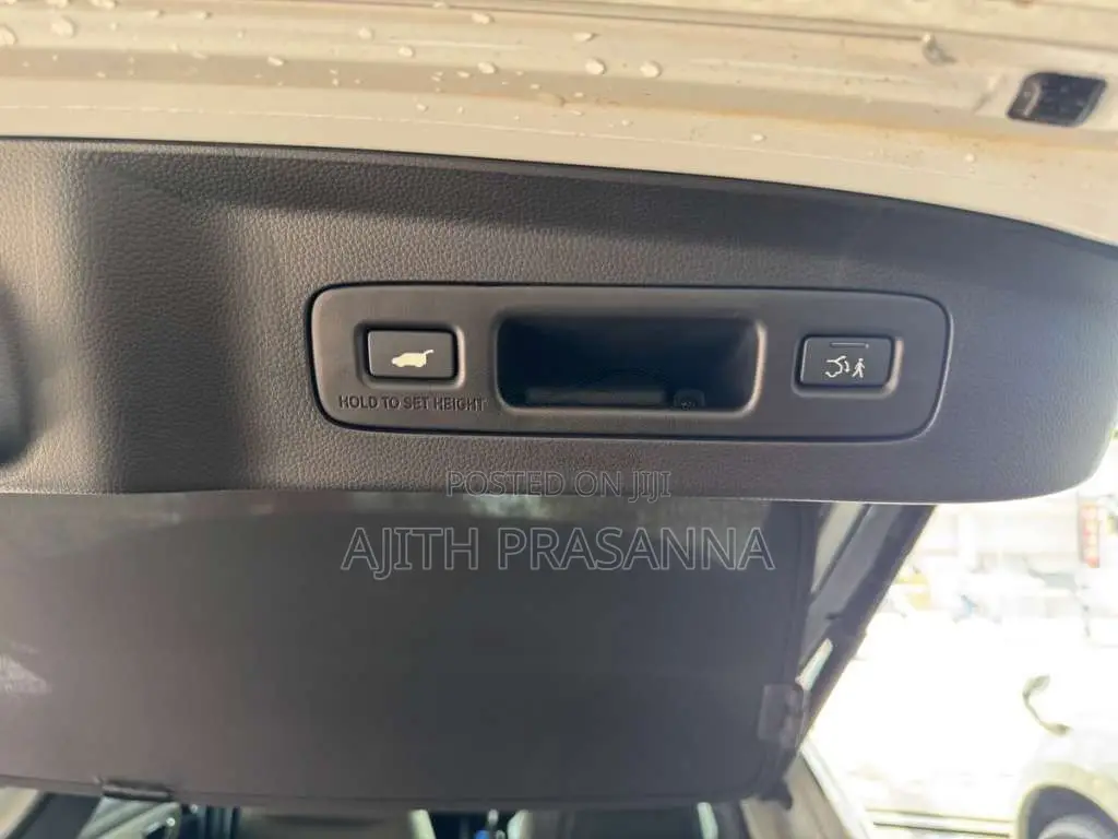 Honda Vezel Z Play 2024 SUV Unregistered (Recondition)