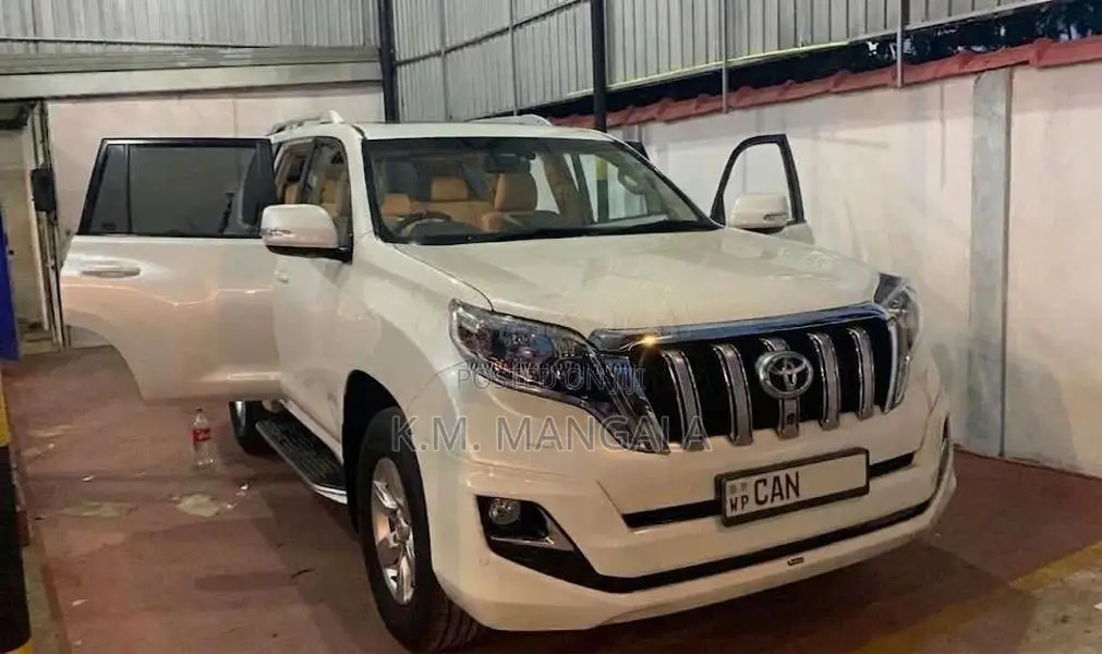 Toyota Land Cruiser Prado 150 2015 SUV (Used)