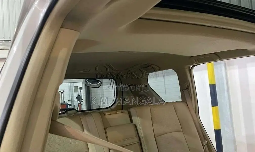 Toyota Land Cruiser Prado 150 2015 SUV (Used)