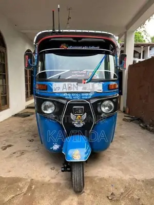 Bajaj RE 205 2016 Three Wheel (Used)