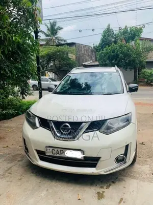 Nissan X-Trail MODE PREMIER 2015 SUV (Used)