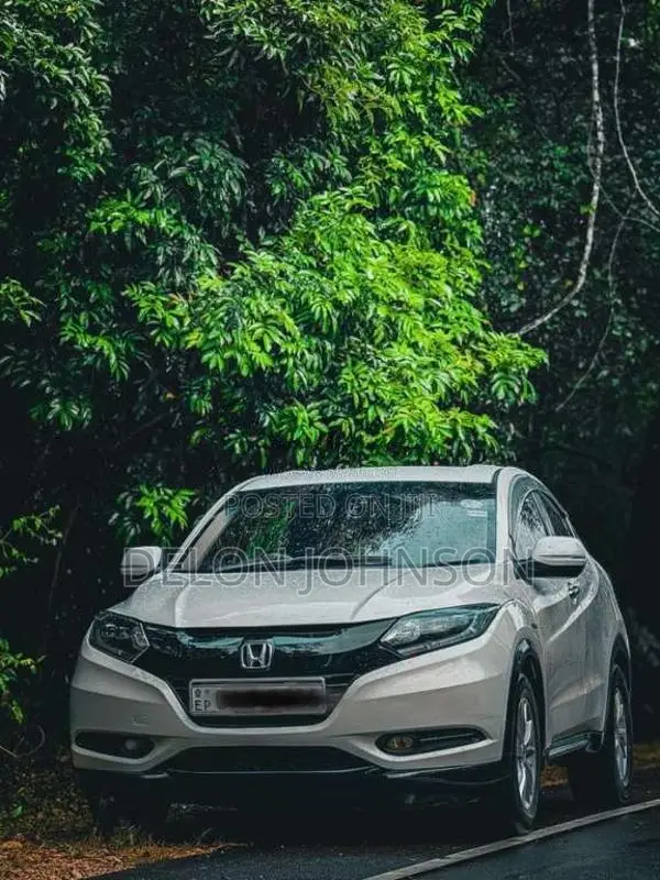 Honda Vezel 2014 SUV (Used)
