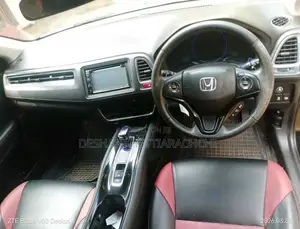 Honda Vezel 2014 SUV (Used)