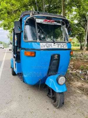 Bajaj 4 Stroke 2007 Three Wheel (Used)