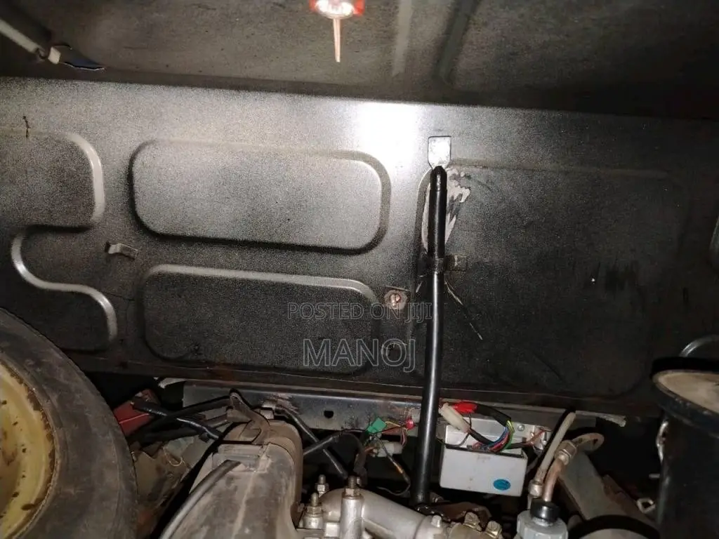 Bajaj 2 Stroke 2004 Three Wheel (Used)