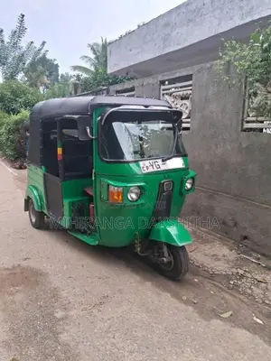 Bajaj RE 4 Stroke 2010 Three Wheel (Used)