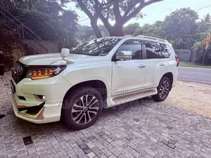 Toyota Land Cruiser 2013 SUV (Used)