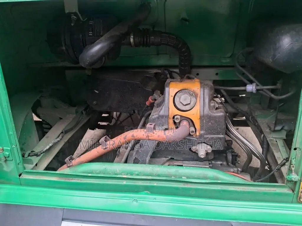 Bajaj RE 4 Stroke 2010 Three Wheel (Used)