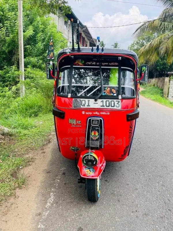 Bajaj 2 Stroke 2006 Three Wheel (Used)