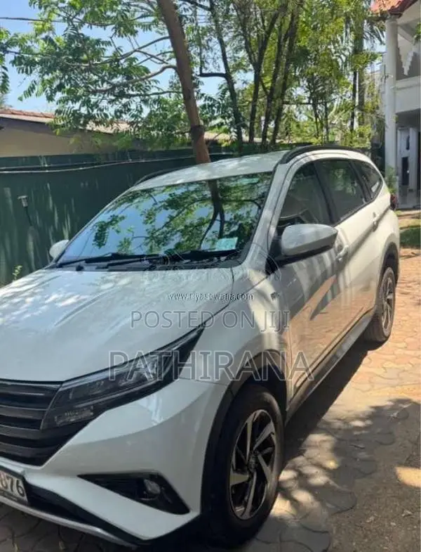 Toyota Rush 2018 SUV (Used)