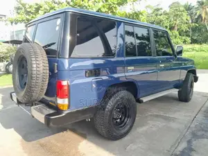 Toyota Land Cruiser 1992 SUV (Used)