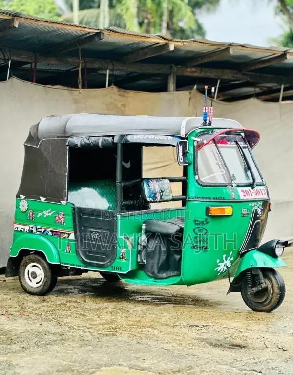 Bajaj 2 Stroke 1996 Three Wheel (Used)