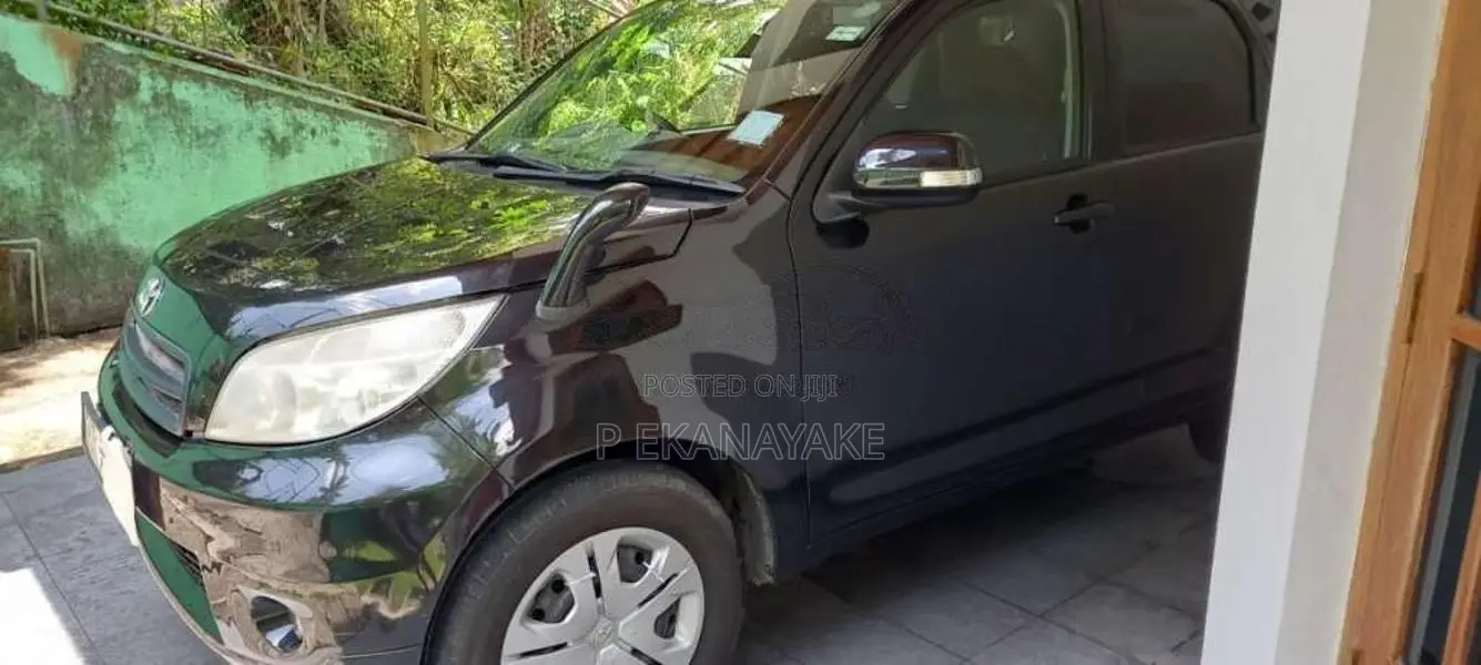 Toyota Rush 2010 SUV (Used)