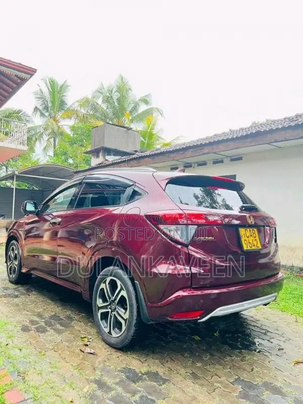 Honda VEZEL 2014 SUV (Used)