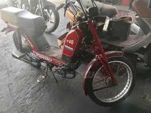 TVS King 2000 Three Wheel (Used)