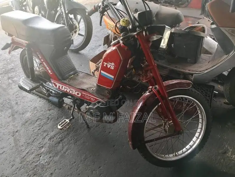 TVS King 2000 Three Wheel (Used)