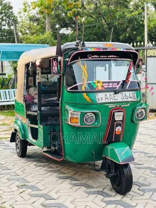 Bajaj 4 Stroke 2012 Three Wheel (Used)