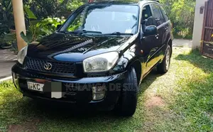 Toyota RAV4 2002 SUV (Used)