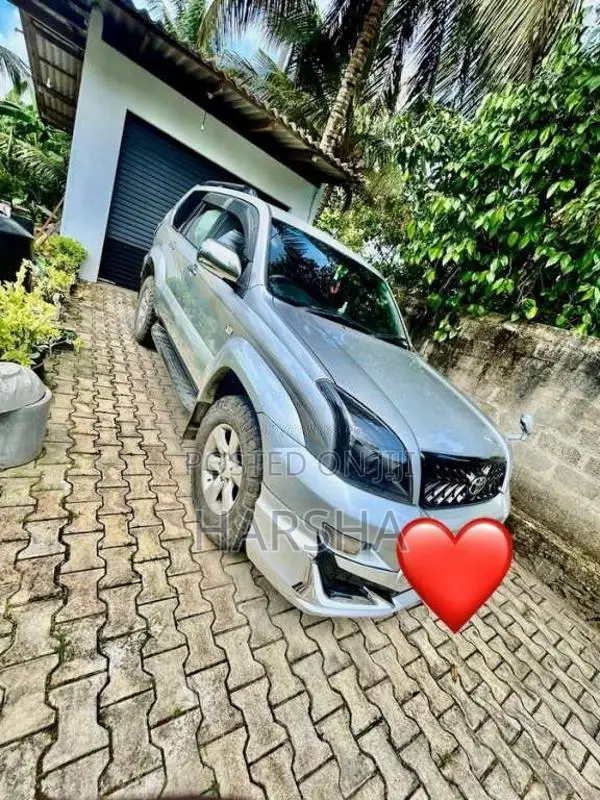 Toyota Prado 2006 SUV (Used)