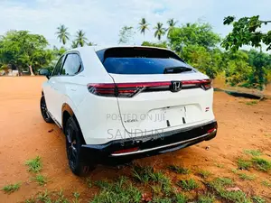 Honda VEZEL RS 2025 SUV Brand New
