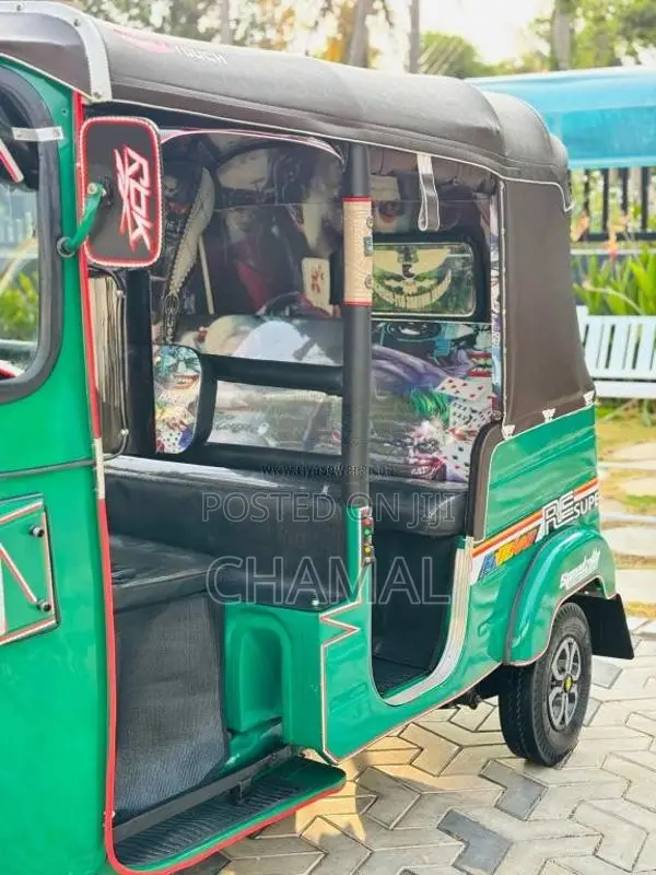Bajaj 4 Stroke 2012 Three Wheel (Used)