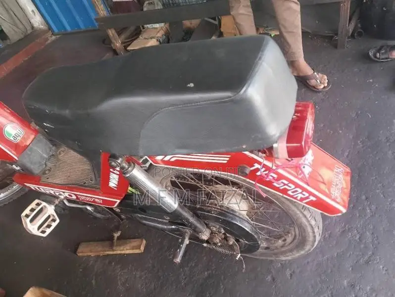 TVS King 2000 Three Wheel (Used)