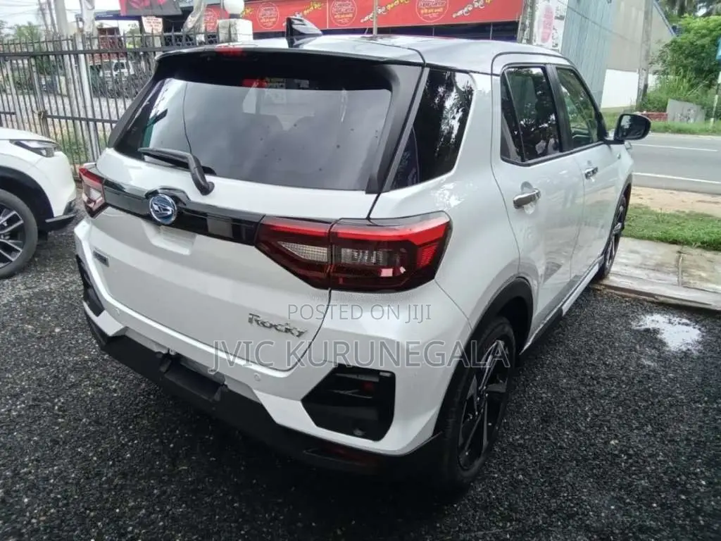 Daihatsu Rocky Hybrid Premium G 2026 SUV Unregistered (Recondition)