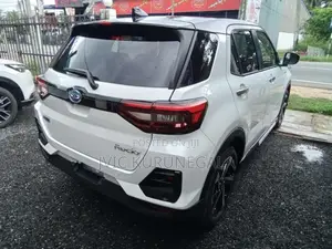 Daihatsu Rocky Hybrid Premium G 2026 SUV Unregistered (Recondition)