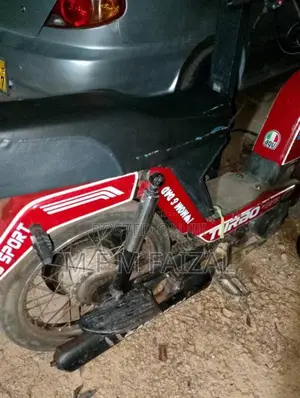 TVS King 2000 Three Wheel (Used)