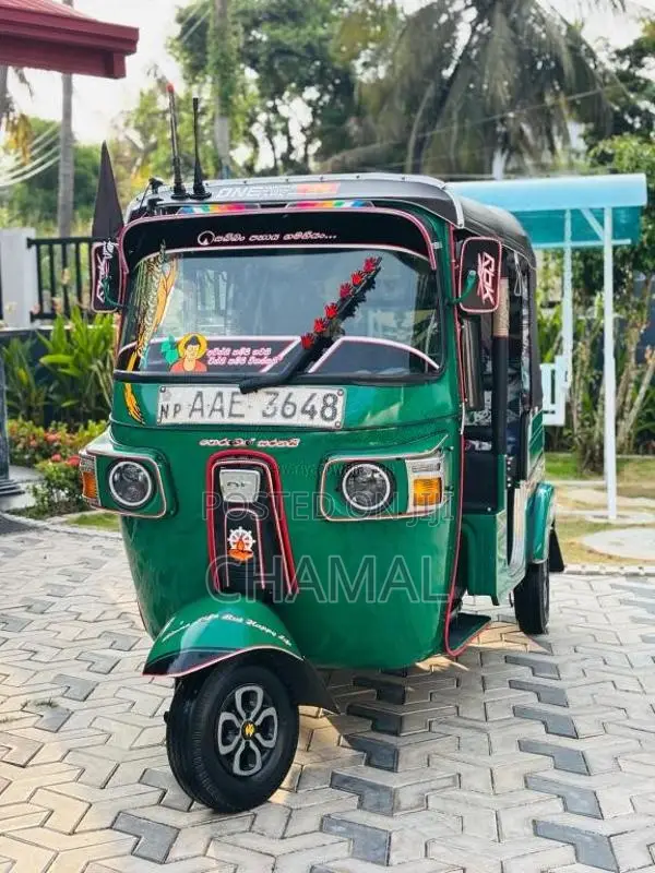 Bajaj 4 Stroke 2012 Three Wheel (Used)