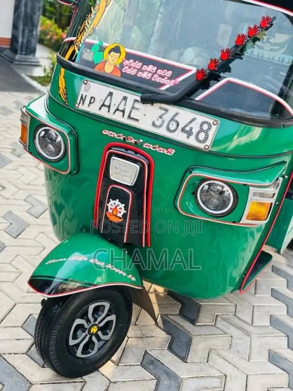 Bajaj 4 Stroke 2012 Three Wheel (Used)