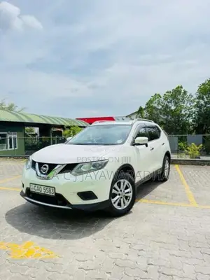 Nissan X-Trail 2015 SUV (Used)