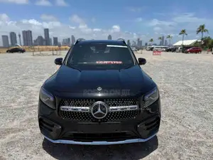 Mercedes-Benz GLB200 2024 SUV Unregistered (Recondition)