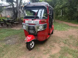 Bajaj 4 stroke 2015 Three Wheel (Used)
