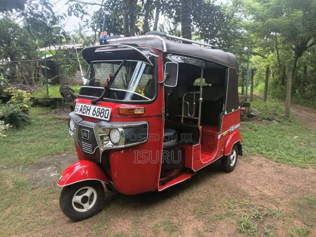 Bajaj 4 stroke 2015 Three Wheel (Used)
