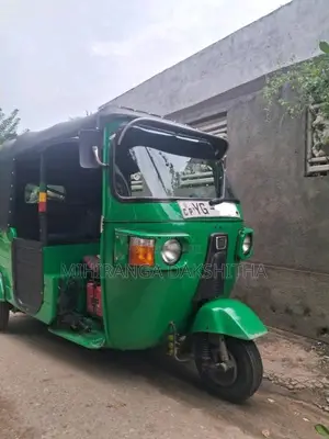 Bajaj RE 4 Stroke 2010 Three Wheel (Used)
