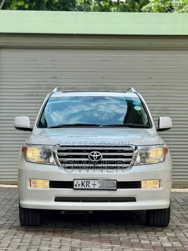 Toyota Land Cruiser Sahara ZX 2011 SUV (Used)