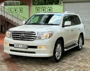 Toyota Land Cruiser Sahara ZX 2011 SUV (Used)