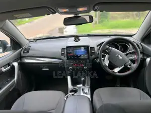 Kia Sorento 2011 SUV (Used)