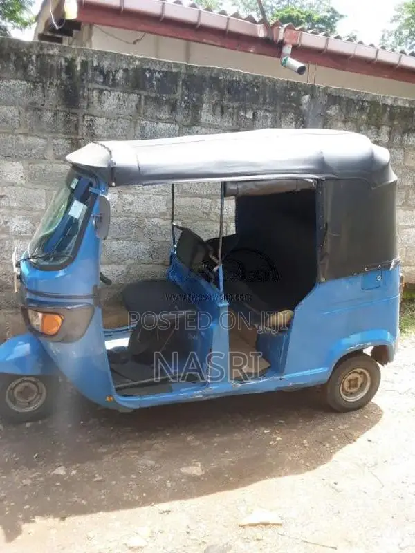 TVS KING 2014 Three Wheel (Used)