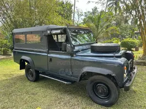 Land-Rover 109 1975 SUV (Used)