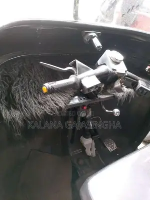 Bajaj 4 Stroke 2014 Three Wheel (Used)